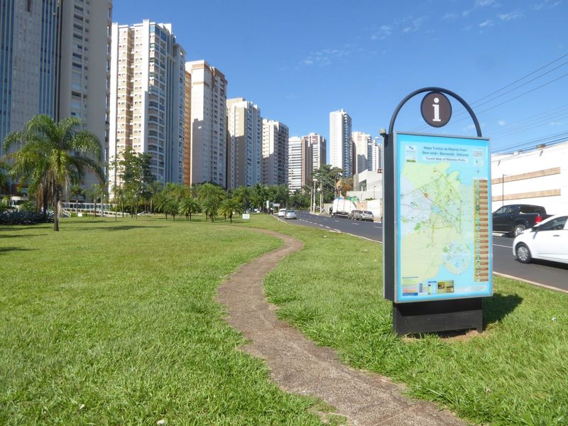 We've hopped back near where we started.

Some cities recover from economic collapse; others don't. You can guess which group Ribeirão Preto