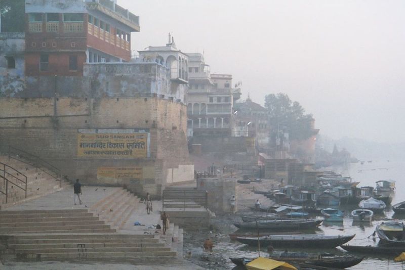 The best known is the Dasasvamedh Ghat, where Brahma is said to have sacrificed ten horses for King Divodasa. The name is strictly literal: 