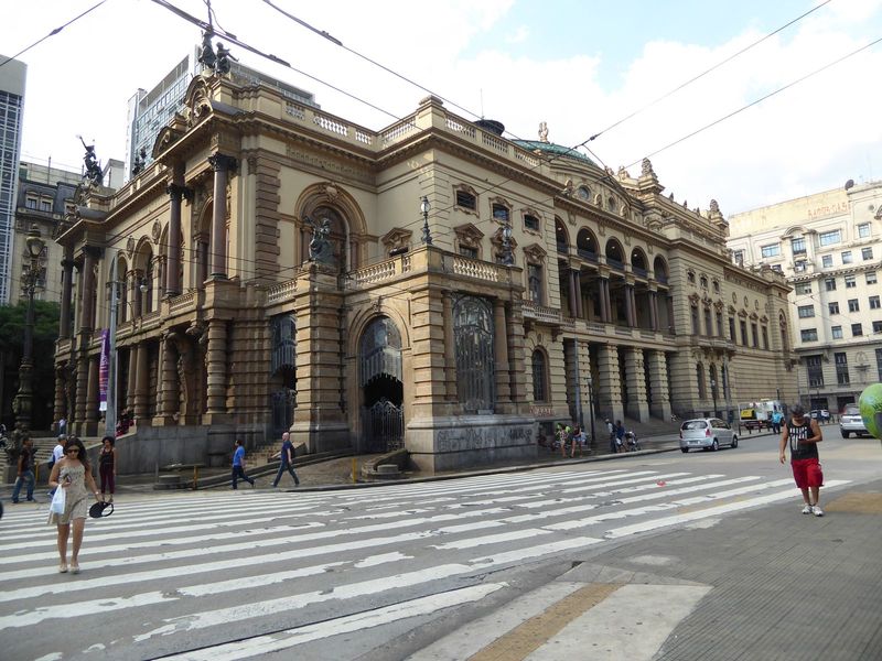 Every self-respecting city had to have a municipal theater. This one opened in 1911 and was restored a hundred years later.