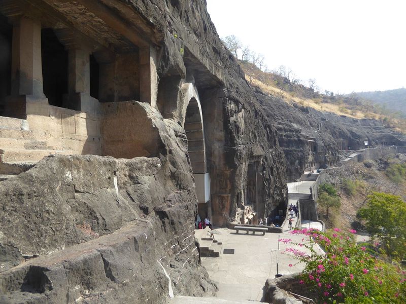 Here's Cave 10, seen from outside 11.