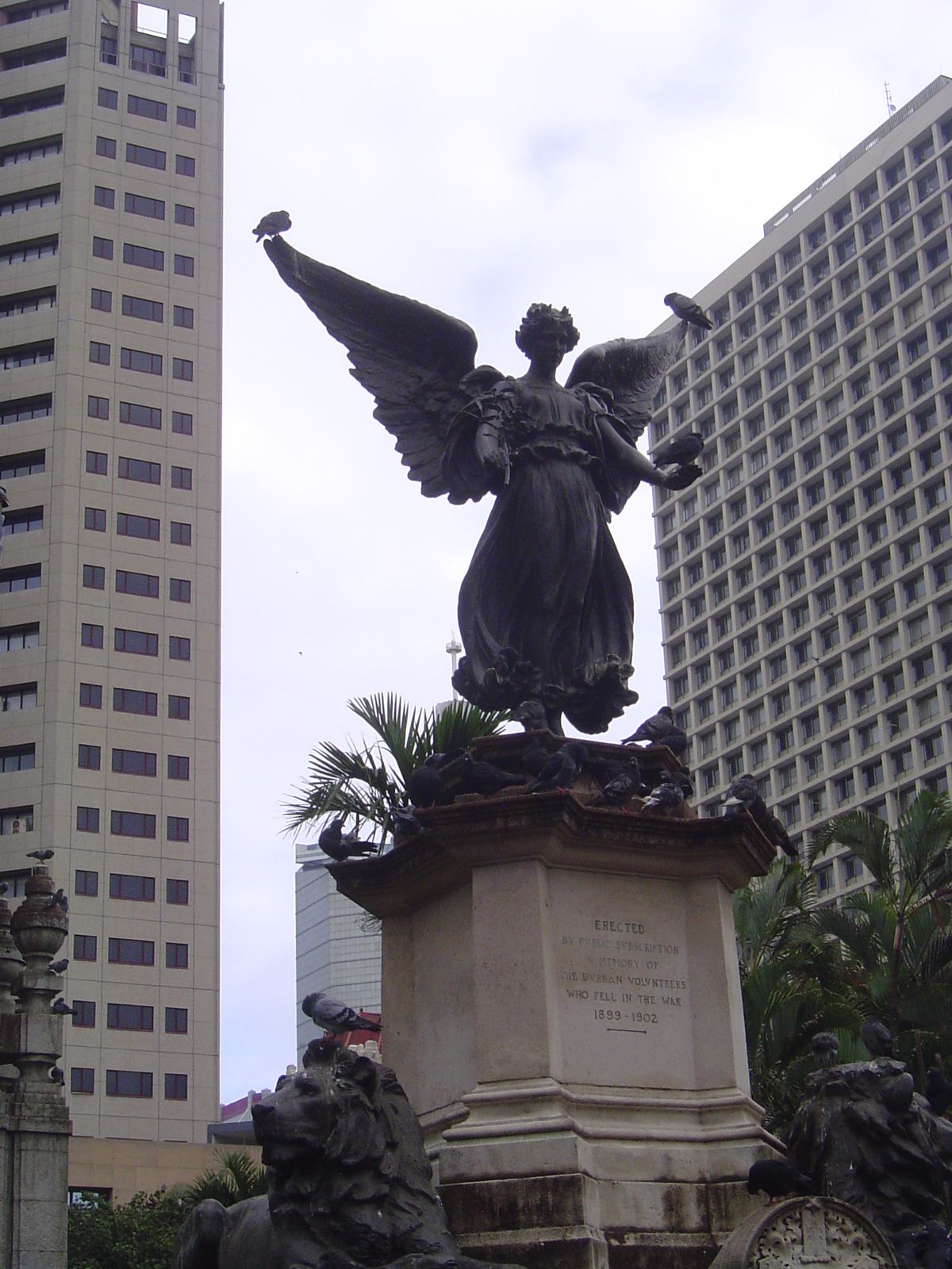 Speaking of whom, there's hardly a civic space in South Africa without a monument to the Boer or Anglo-Boer War. Here's Durban's.