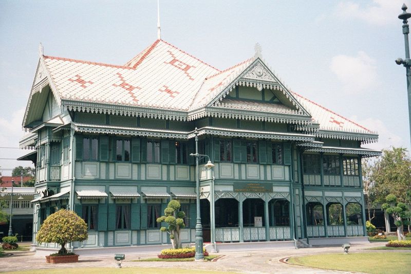 On the Dusit Palace grounds, the comparatively modest Suan Hong residential hall was built in 1902-1910 for the king's grandmother. The pres