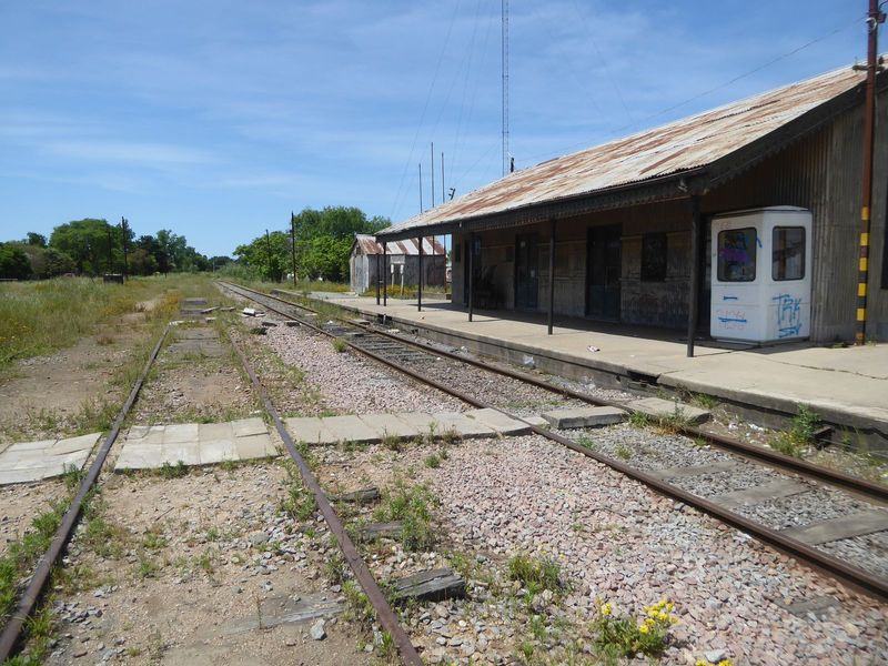 The station is terminally quiet.