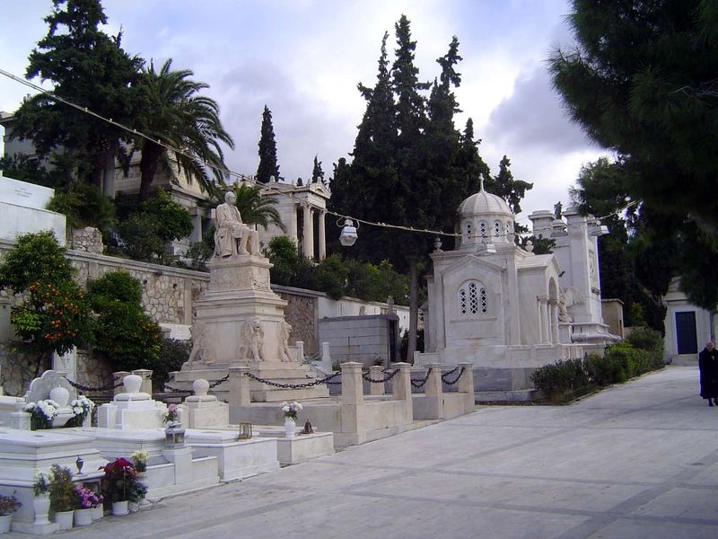 Speaking of monuments, we've come to the city's old cemetery.