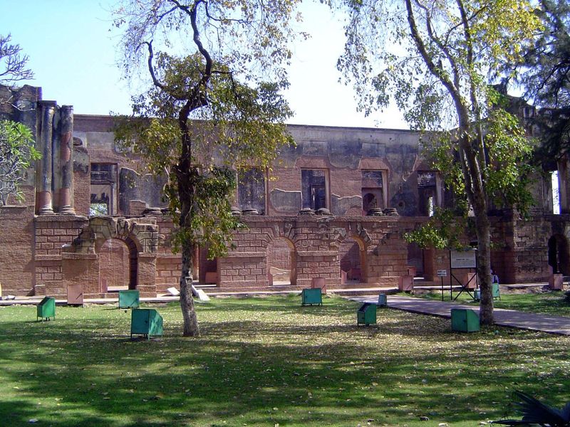 The rear of the banqueting hall.