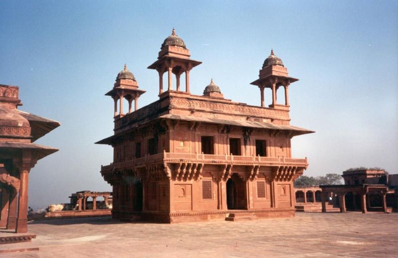 The most unusual building in the city is this supposed Diwan-i-Khass, or Hall of Private Audience, with its four rooftop kiosks or chhatris.