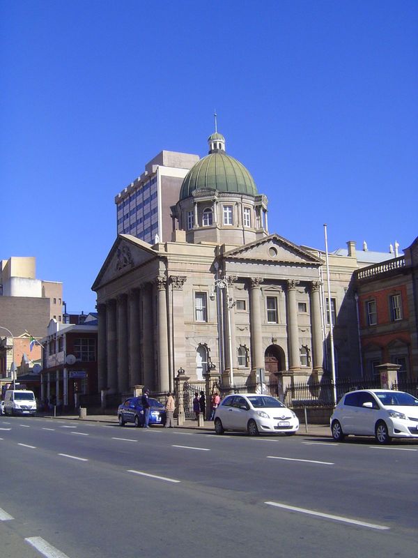 Self-government came in 1893 and created the need for a legislative council, for which this building, next to the legislative assembly build