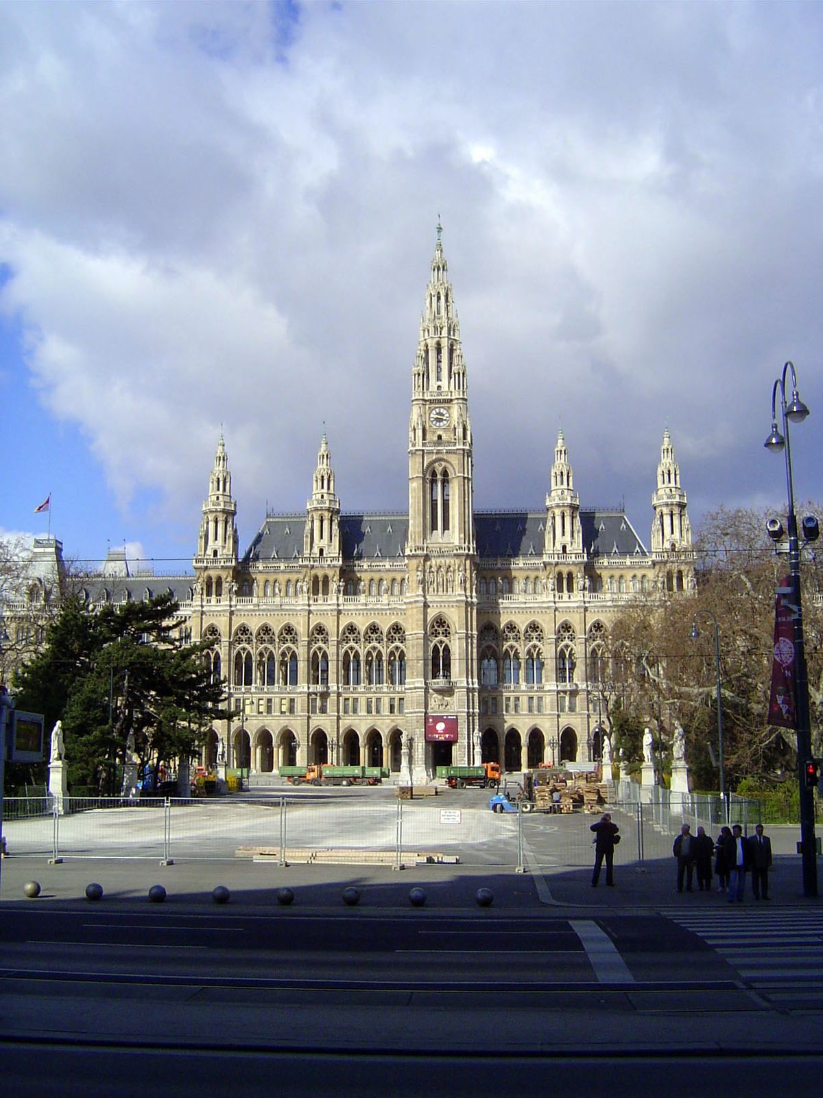 Also on the Ringstrasse, the New City Hall, completed in 1883 to a design by Friedrich Schmidt.