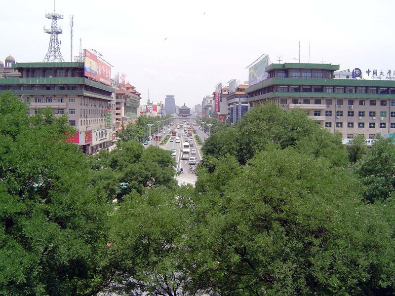 The city's main north-south axis, Nan Dajie—"South Avenue"—enters the city here at the south wall and continues north to the Drum Tower in t