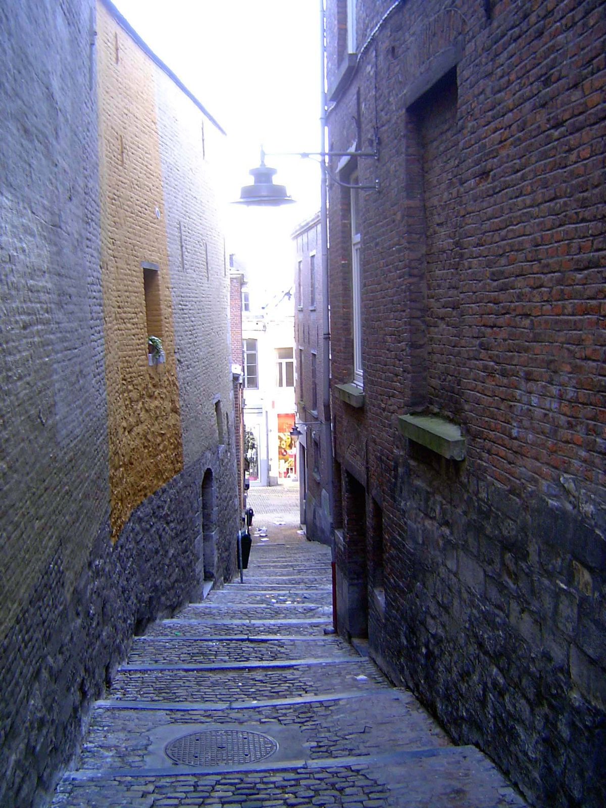 We push on past an alley descending to the Rue de La Chaussee.