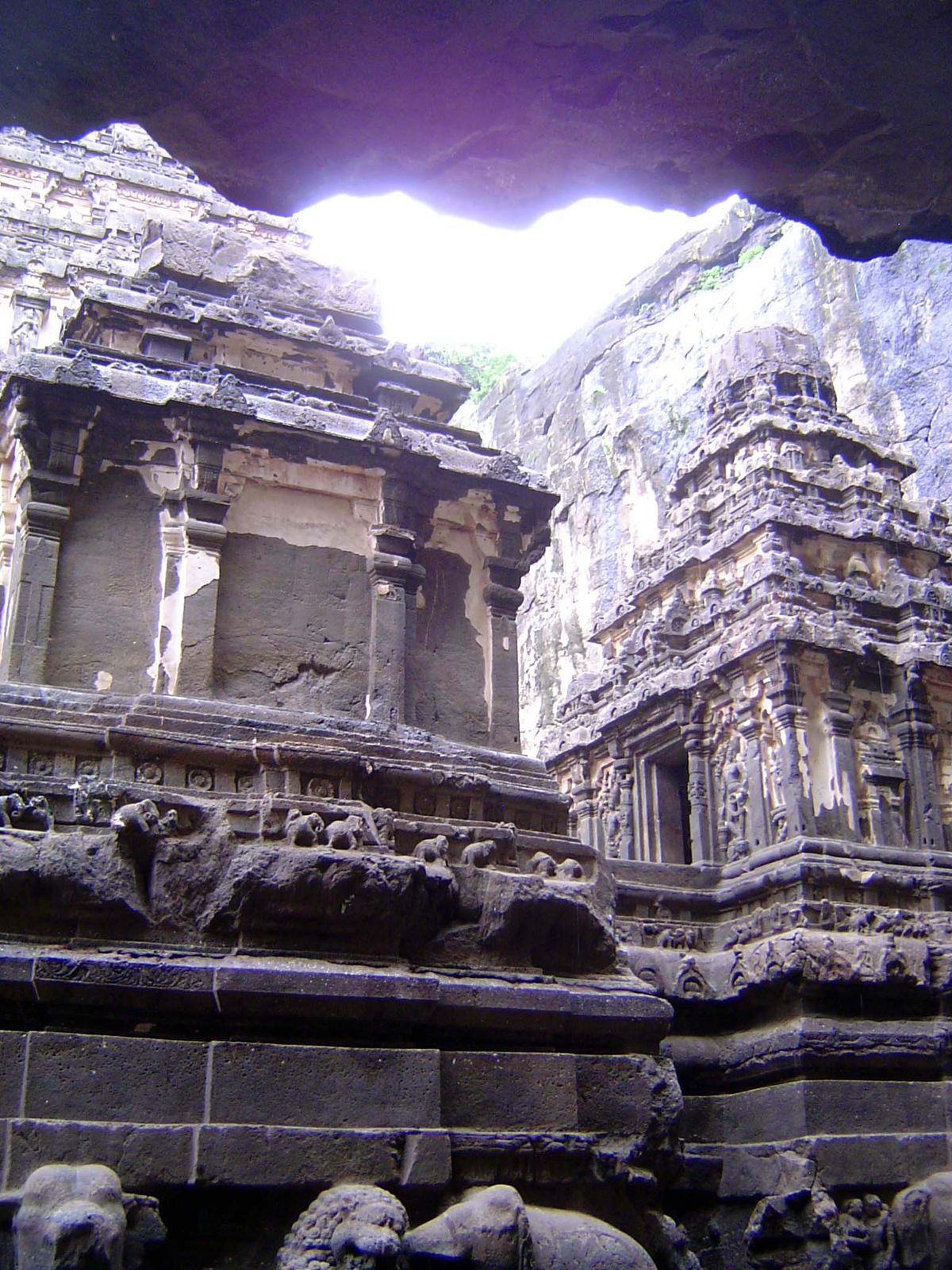 Sunshine over the temple.
