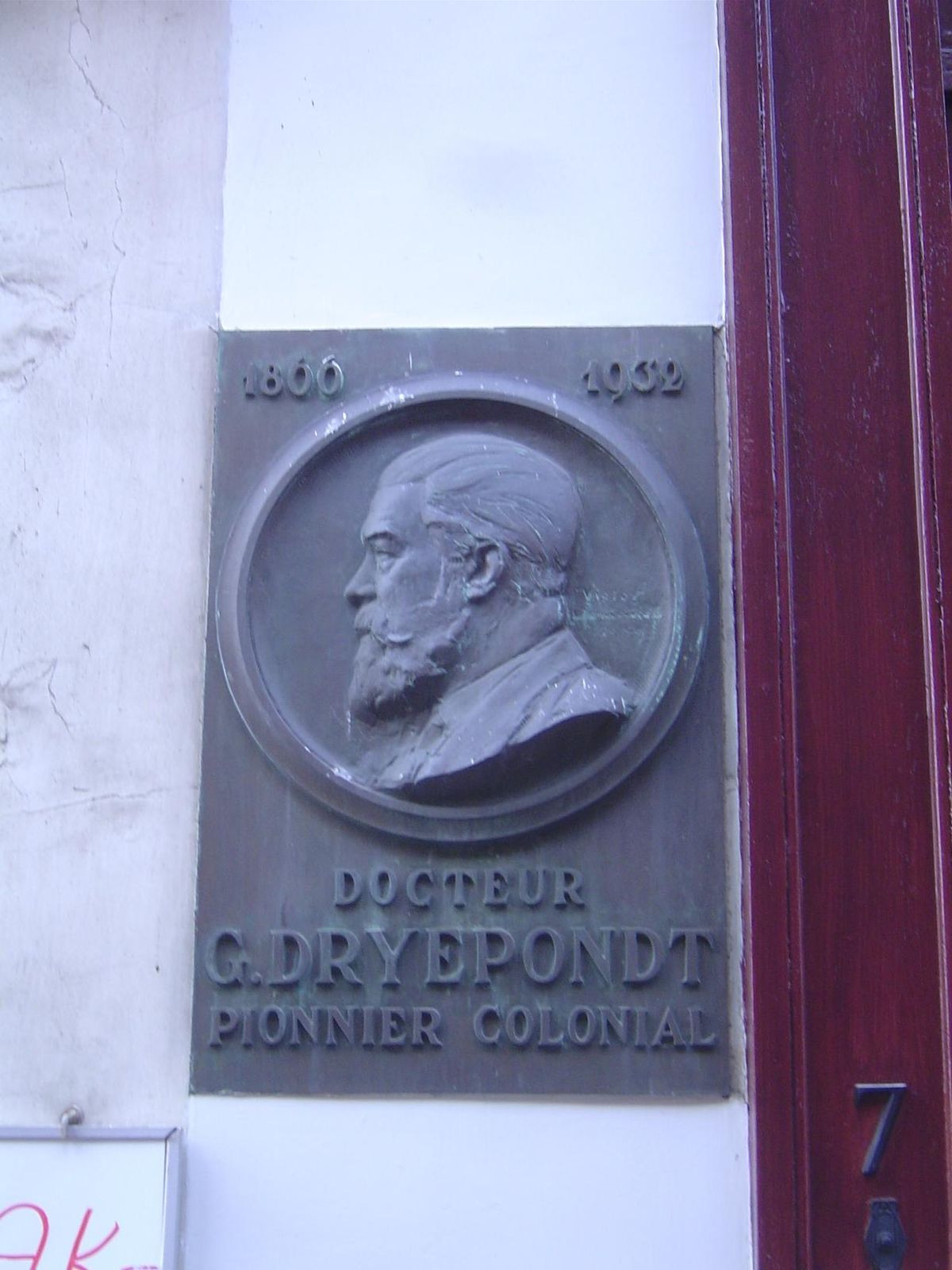 Dr. Dryepondt founded the first hospital at Leopoldville.