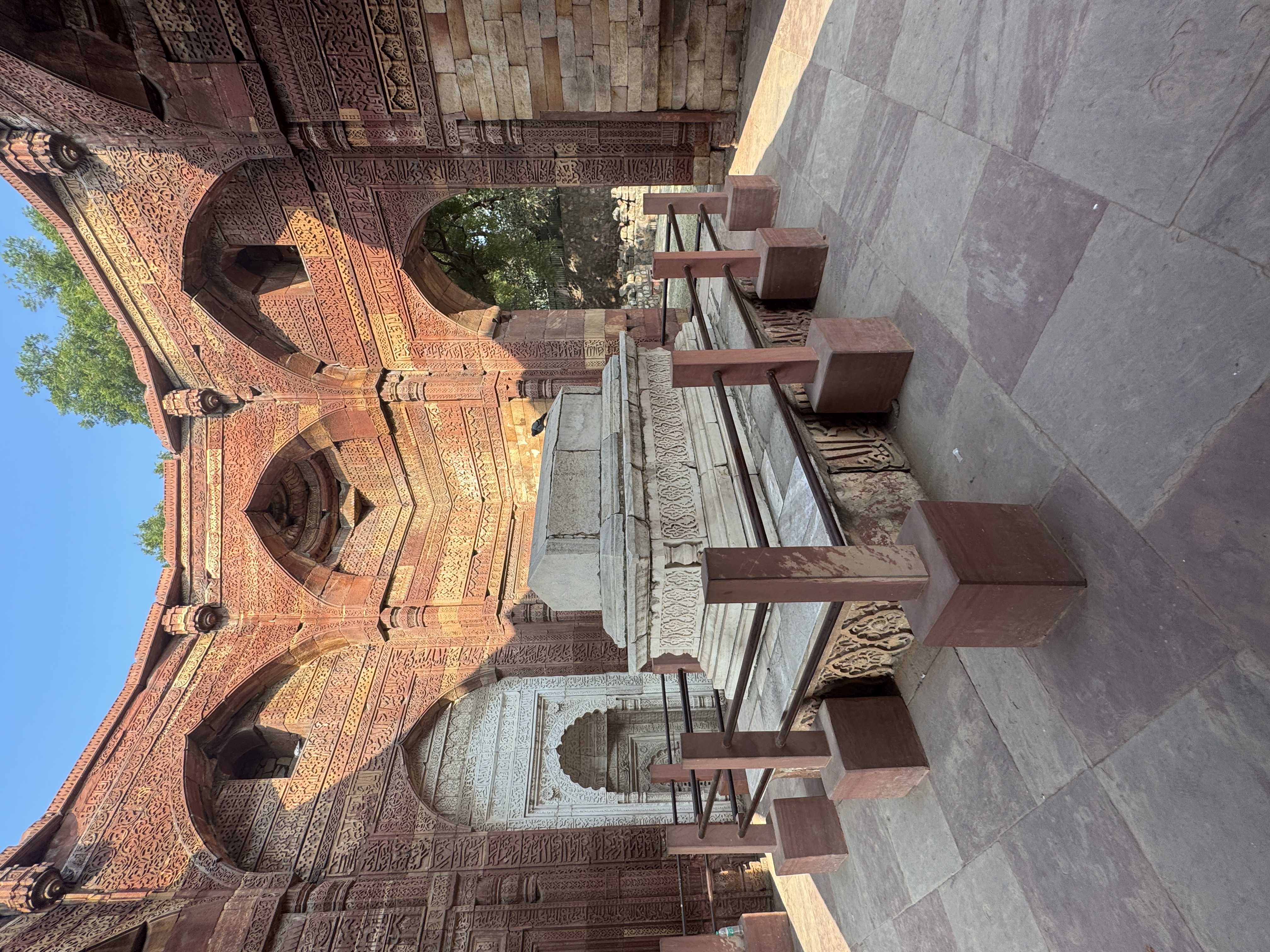 Aibak's tomb is in Lahore, but his successor, Iltutmish 1192-1236, is buried here.  The recently added railing shows that post-Imperial Indi