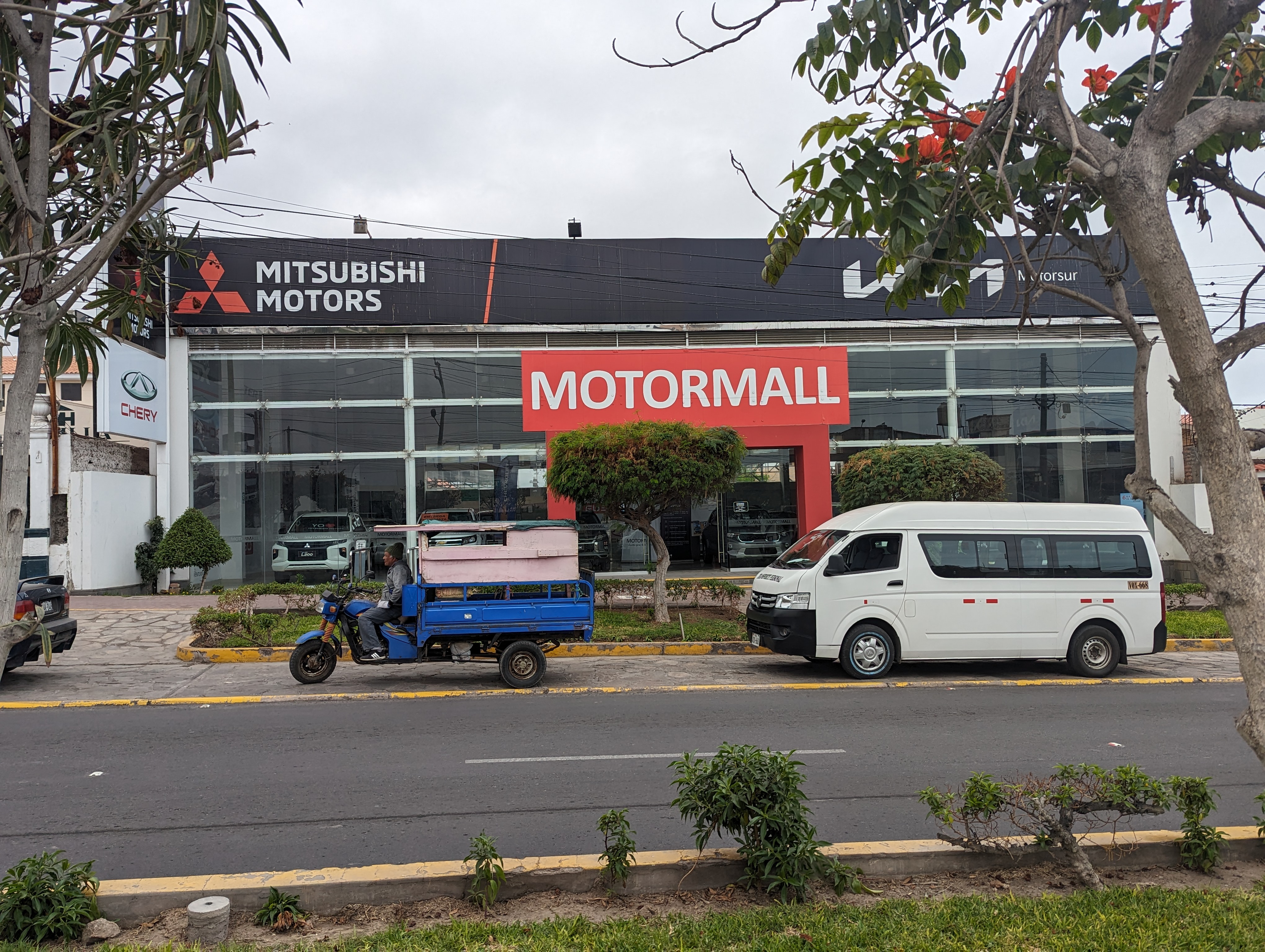 Progress on Calle Mariscal Castilla