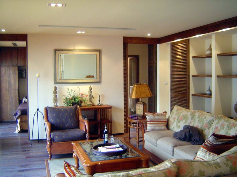 Living room.