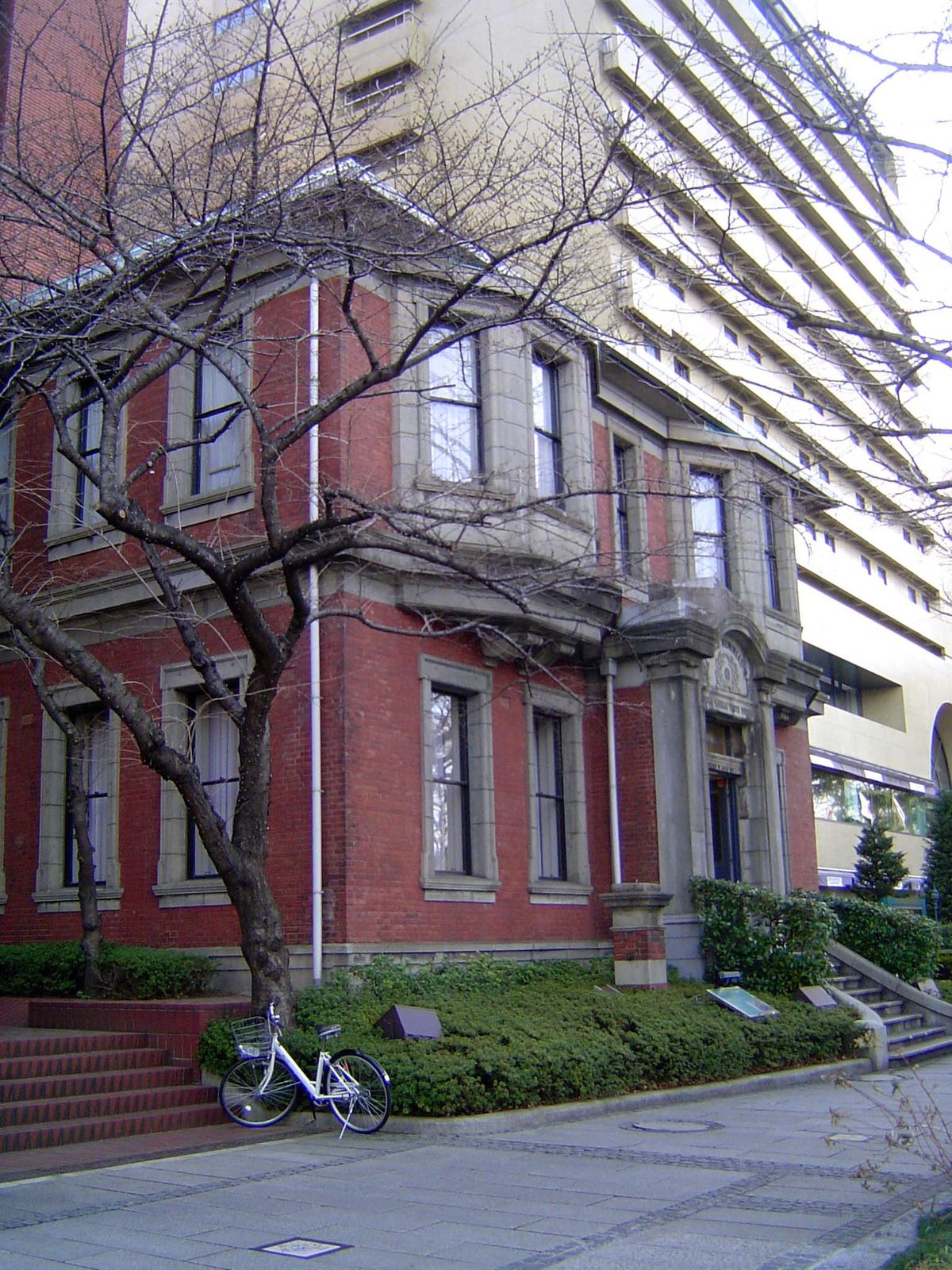 This, reputedly, is the only merchant-trader house that survived both the quake and the war. It's from 1922—and yes, that's our fine steed.