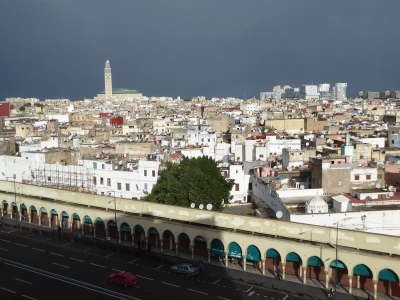 Here's a partial view of the old city from one of the hotel's windows.

Interested in cultural heritage? Then you have a problem. The arcade