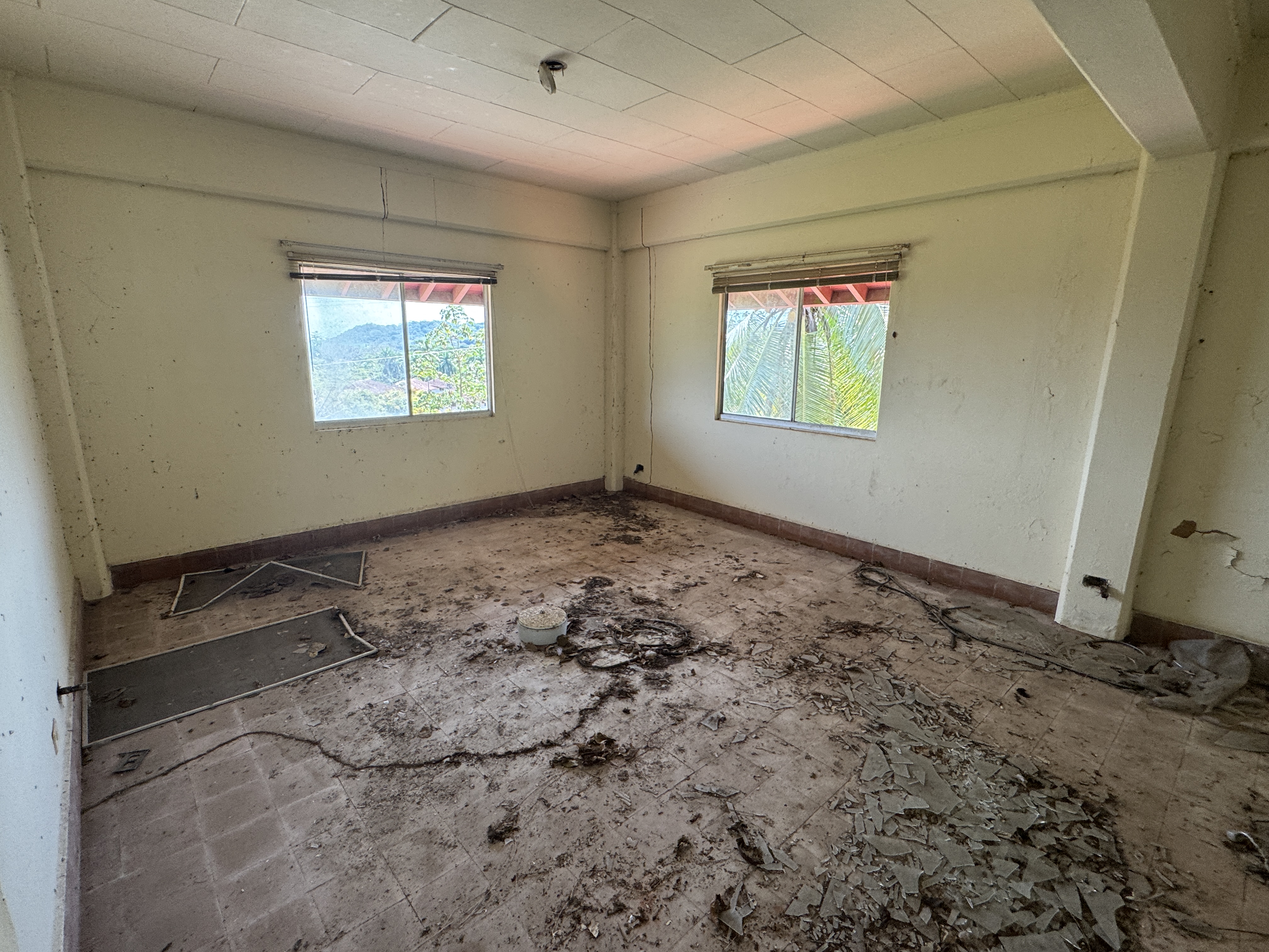 But upstairs there are three bedrooms and two baths as I recall.  It does make me wonder why these places are empty.  True, it's half an hou