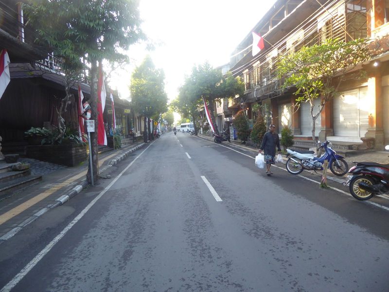 A couple of days later, the same street Jalan Raya Ubud was not only almost deserted at dawn but cleaner than anything this side of Japan.