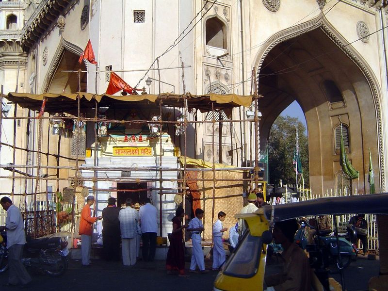 The Hindu-Muslim blending continues, this time with a small Hindu shrine at the base of Char Minar.