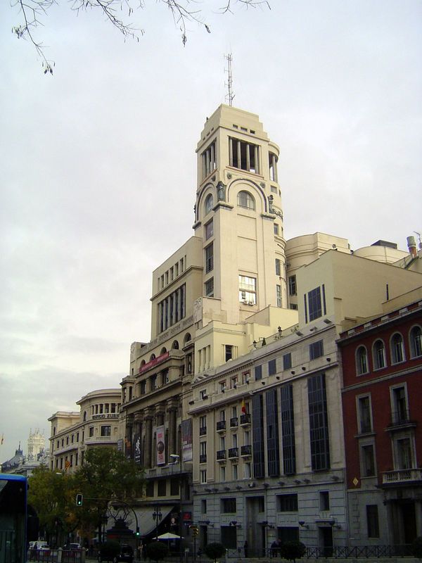 Across the street is the Circulo de Belle Artas, a private, non-profit cultural center that goes back to 1880 but has been housed here since