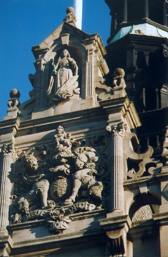 Streetside: entrance to the same town hall.