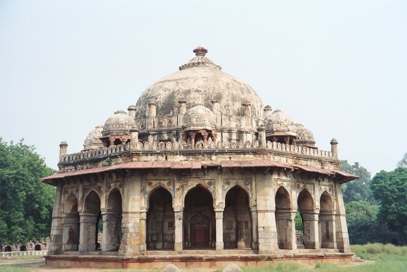 Nearby, the octagonal tomb of Isa Khan, who died in 1547, about a decade before Humayun. The tomb is unusual in its fusion of Islamic forms 