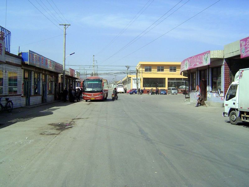 We've come to Doucun, the last settlement before Foguang.