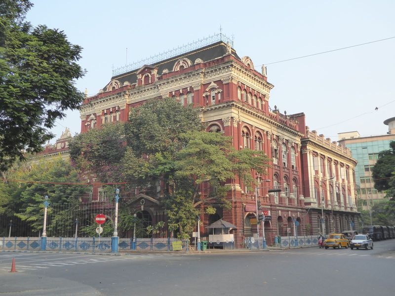 The east block. See the sculpture atop the section to its left?