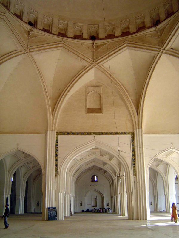 The dome over the prayer hall has had many admirers. James Fergusson II, 271 wrote of the architect: "If he had had the courage to pierce th