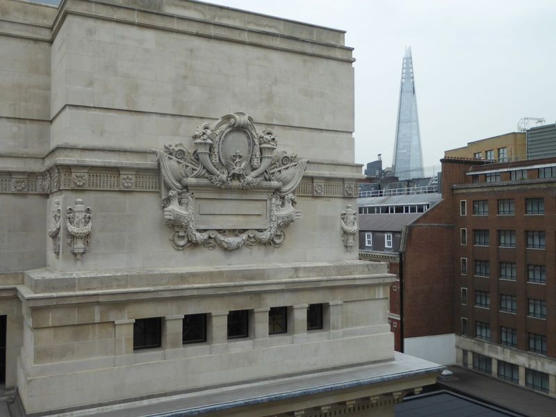 Here's the building that housed the Port of London Authority. Designed by Sir Edwin Cooper and completed in 1922, it was said to embody "imp