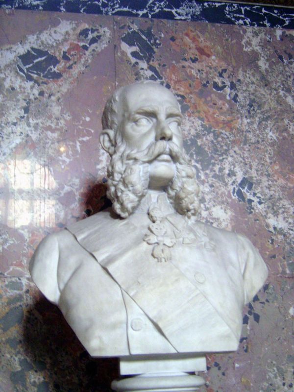 A bust of him faces his grandfather Francis I in the Art-History Museum. Francis I had ruled for many years, from 1792 to 1835, but Francis-