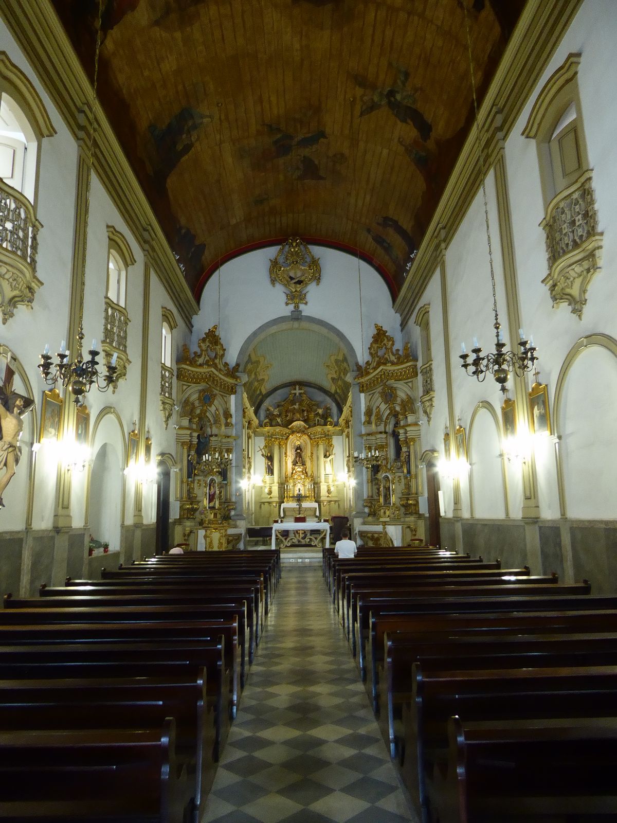 Here's the interior of the older of the two, though it was rebuilt in 1828, after a fire.