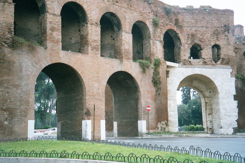 Beyond the Baths of Caracalla, the Appian Way extended south to Brundisi. It also shortly passed through the Porta Appia, a gate in the city
