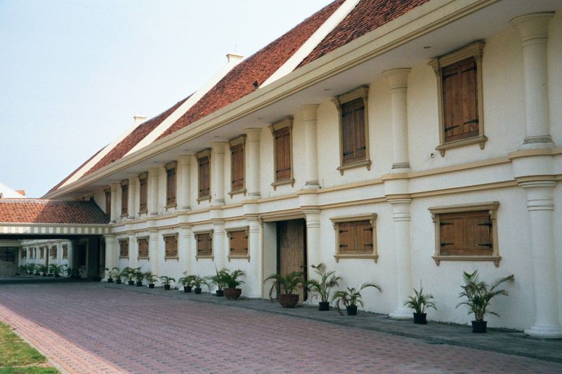 Several surviving VOC structures are well cared for now.