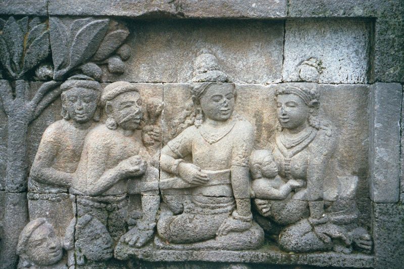 The virtuous side of the panel, showing princely domesticity balanced by ministerial advice.