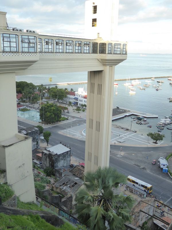 On the other side of the Rio Branco Palace is the famous Lacerda elevator, opened in 1873 to make it easier to move back and forth between t