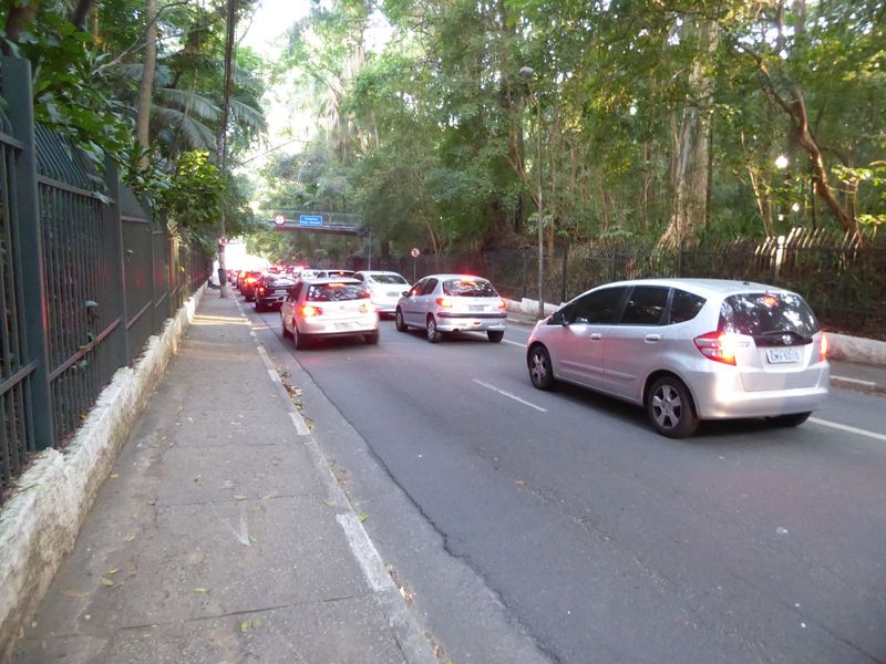 Here's where the same street bisects the Trianon, whose two halves are connected by the bridge in the distance.