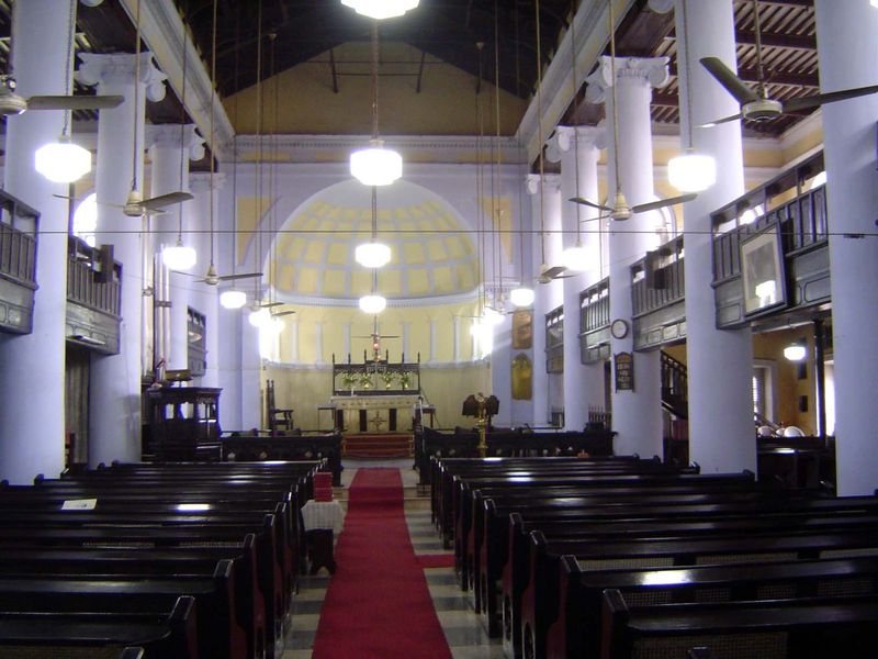 The nave.
