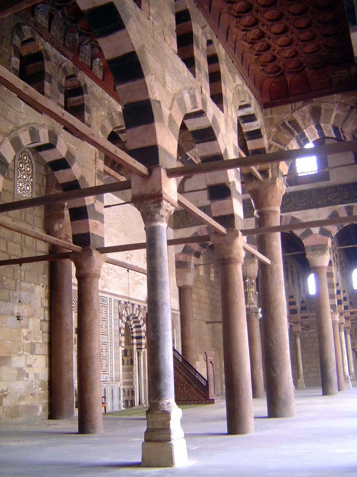 The mihrab is from 1935, and the coffered ceiling was originally painted blue and gold.