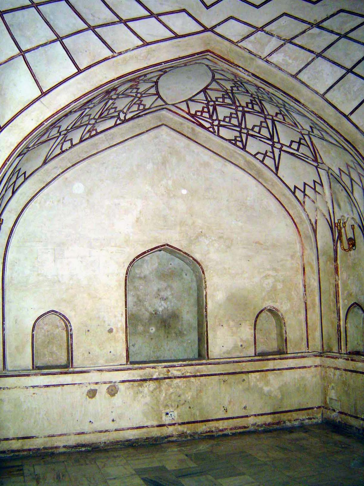 The bath was built as a money-spinner for Wazir Khan's Mosque, which collected all the profits.