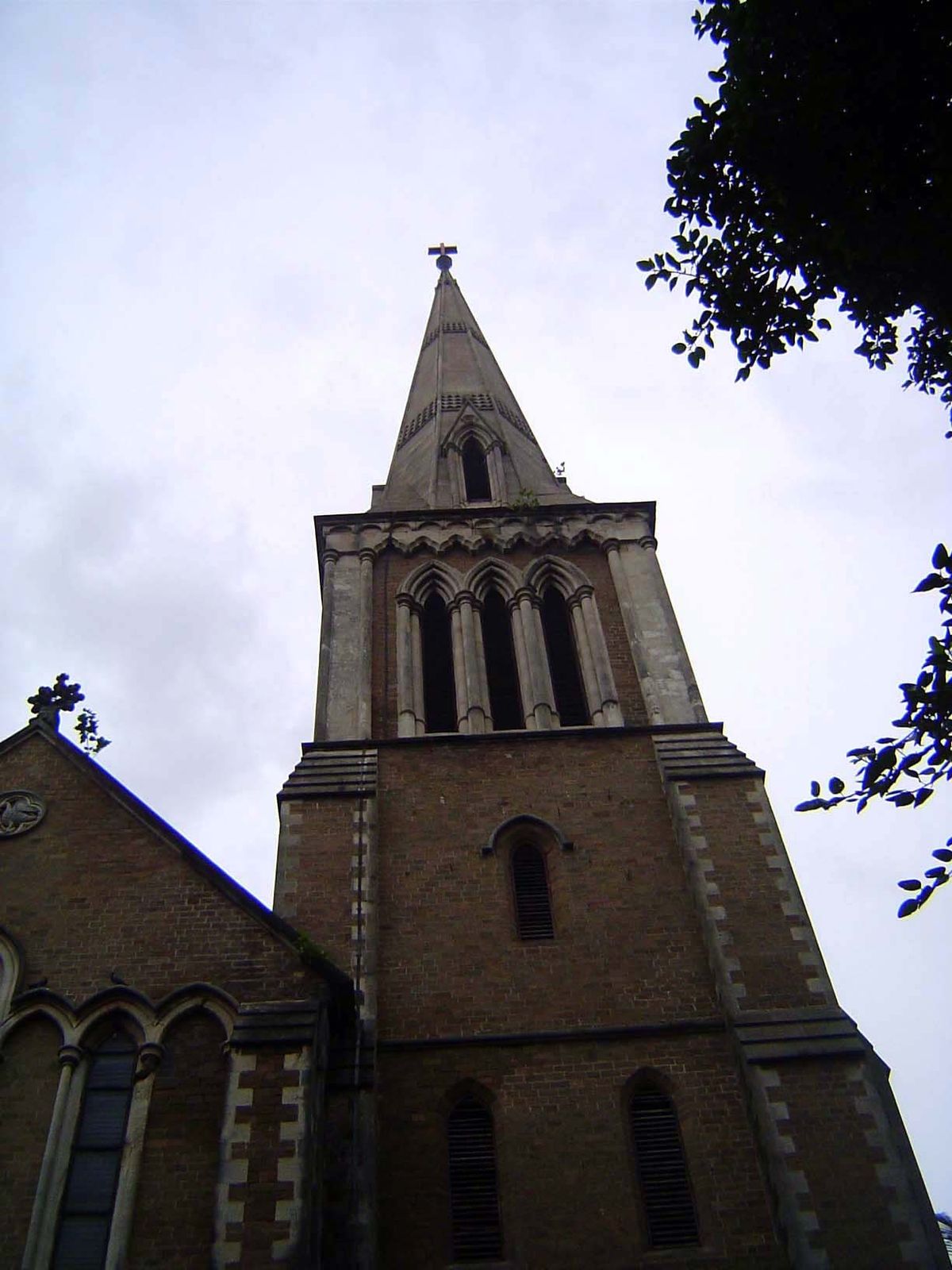 The earliest Gothic in Bombay: the appropriately dark Afghan Church, from 1858.