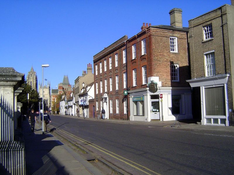 Trumpington Street just south of the university is still surprisingly modest for a town with such a global reputation.