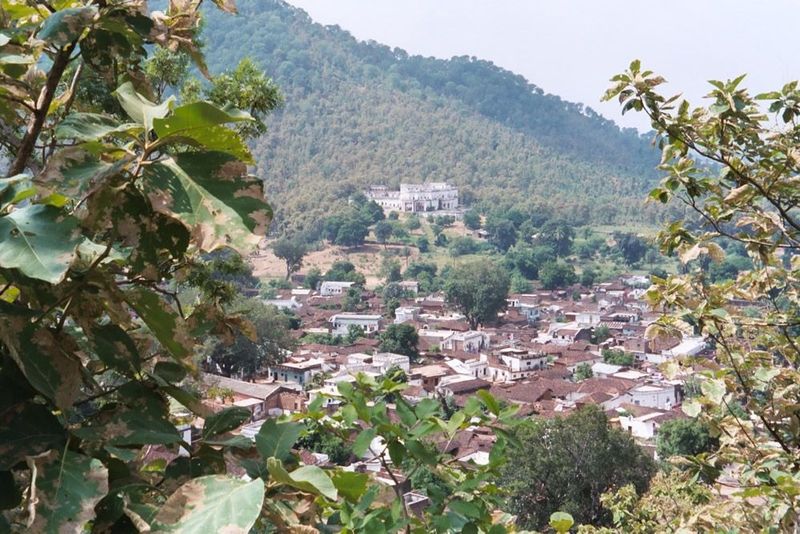 View back down to Ajaigarh town; the current raja's palace is the white mansion in the distance.