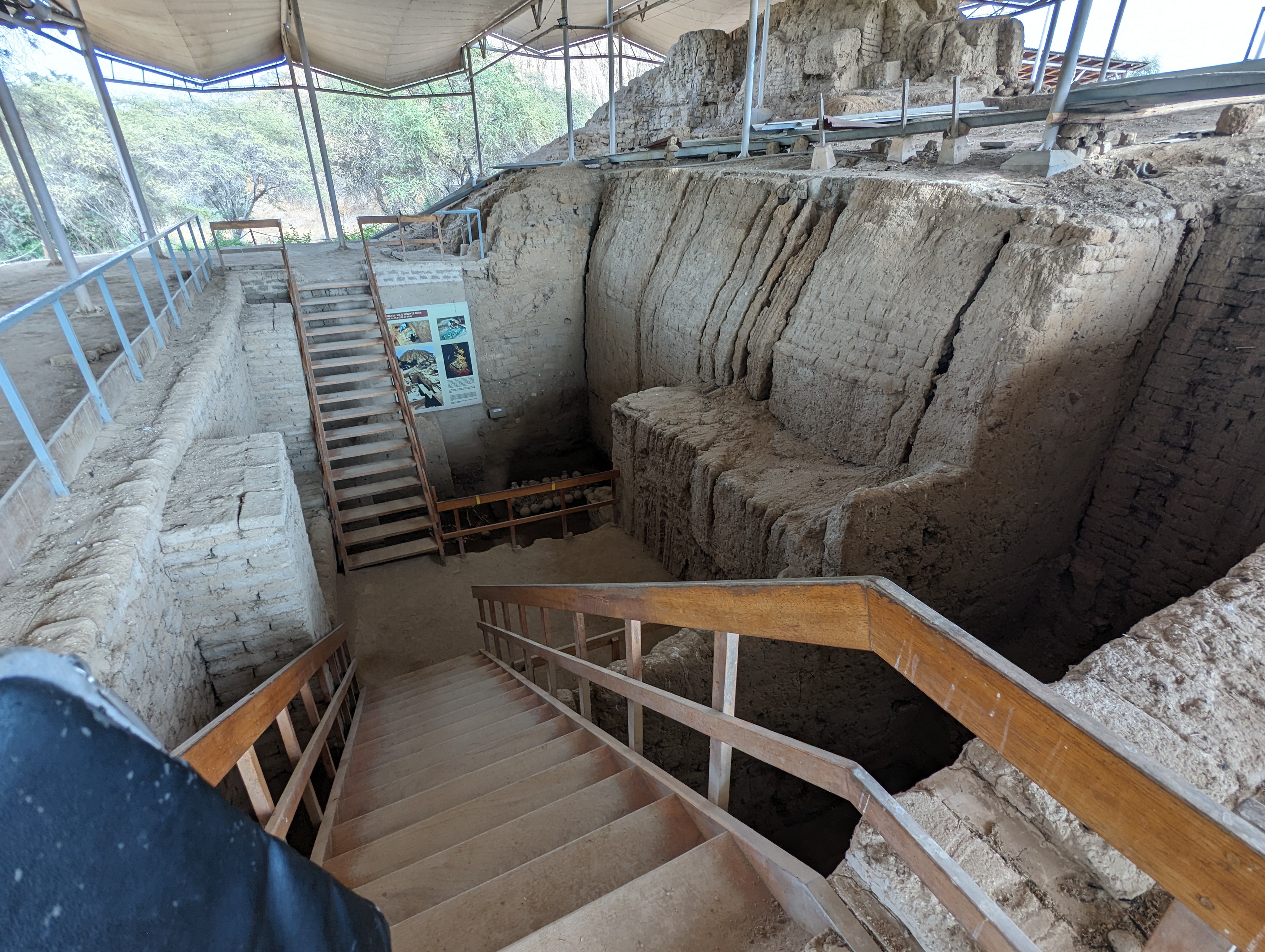 The contents of the tombs are now largely in a very popular museum in Cliclayo.