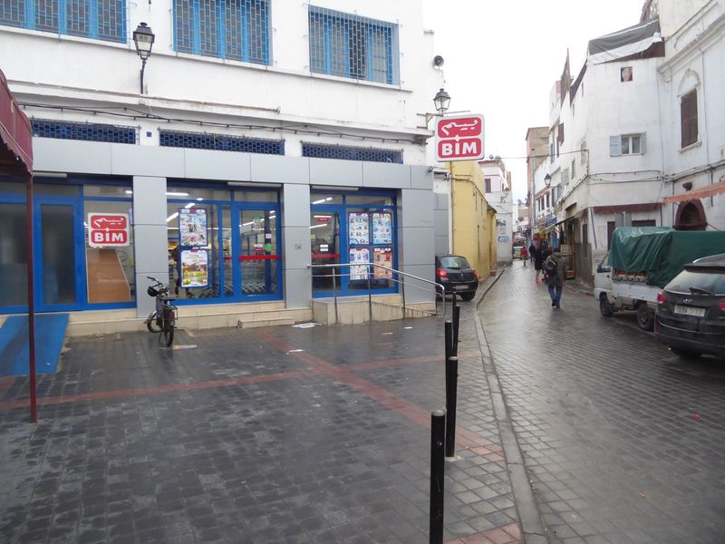 It also has new ones, like this supermarket. The paving is suspiciously perfect, a reminder that as early as 1909 the French began installin