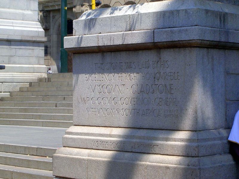 An inscription on the north edge of the square leaves no doubt about who was in charge after the Boer War.