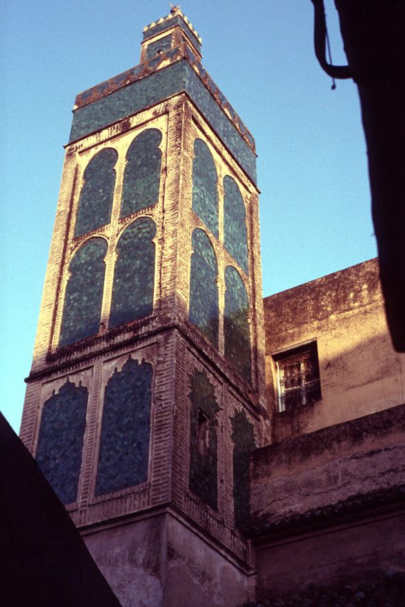 The minaret of that mosque.