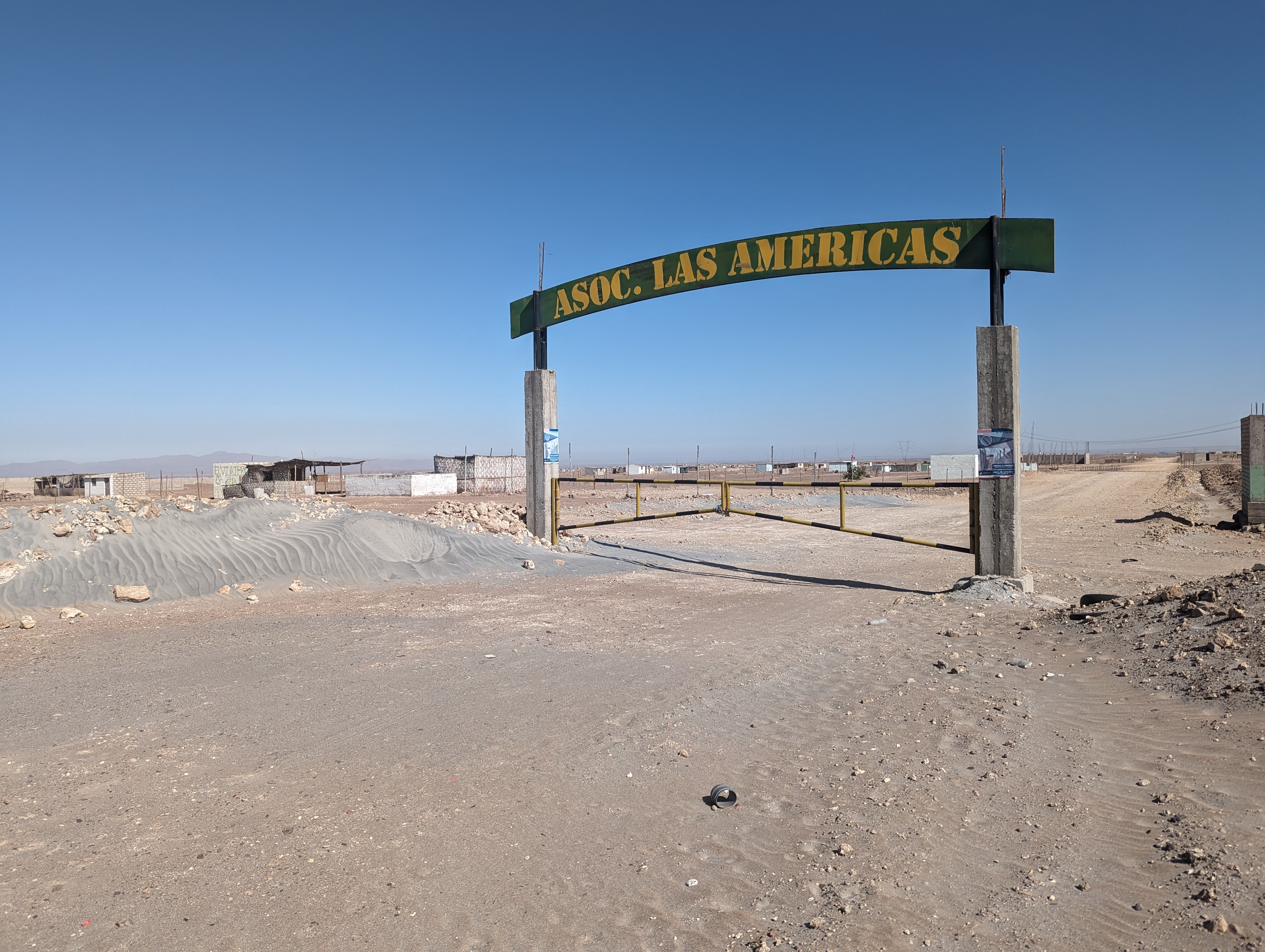 For a while Highway 30, known as Interoceanica Sur, doubles up with the Pan-American Highway, and in that stretch passes this remarkable hou
