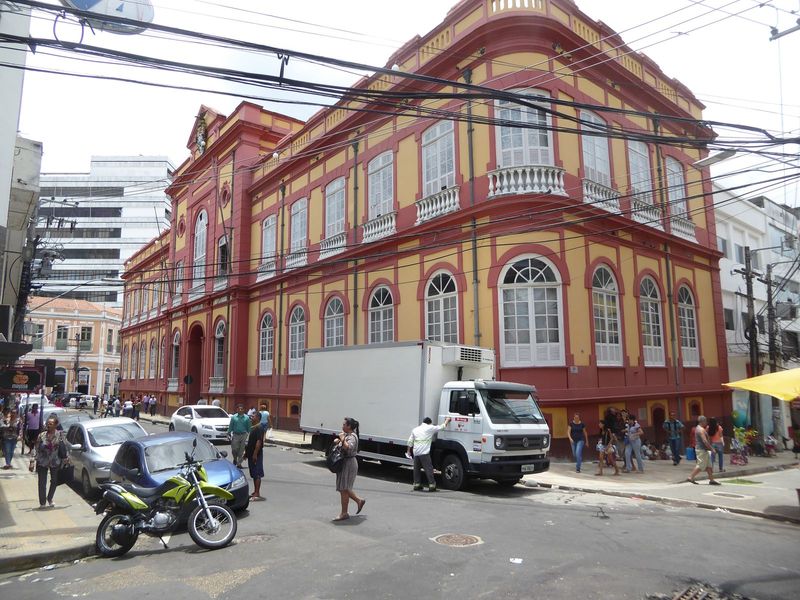 Here's the Amazonas public library. It opened in 1870 and originally was in two colors: windows and all horizontal elements were white; the 